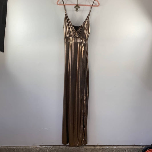 Fashion Nova V-Neck Spaghetti Strap Floor-Length Dress, Size 4-6, Gold