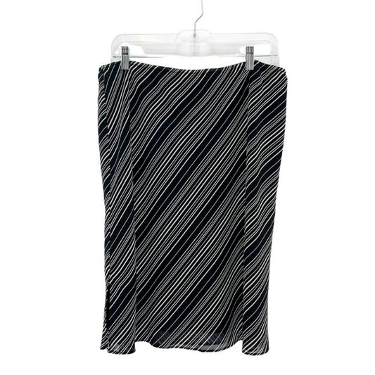 New York Black & White A-Line Skirt Size XL