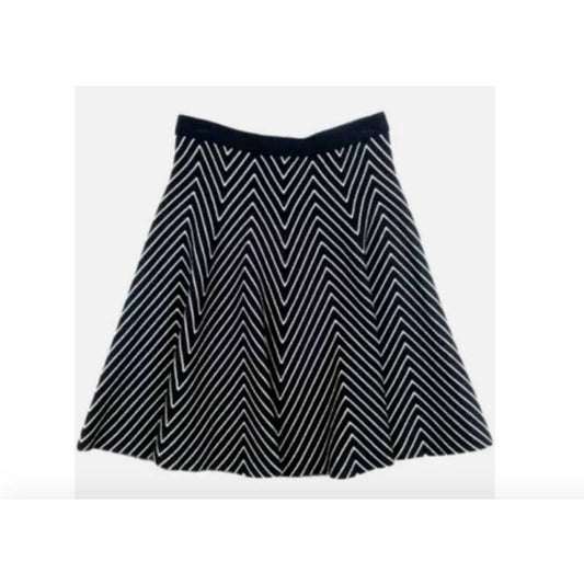 Carmen Marc Valvo Herringbone Design Knee Length Skirt Size S, Black & White