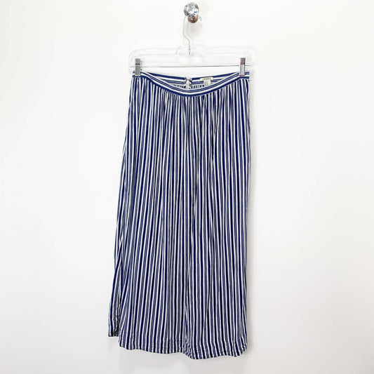 Forever 21 Striped Skirt Size 27, Blue & White