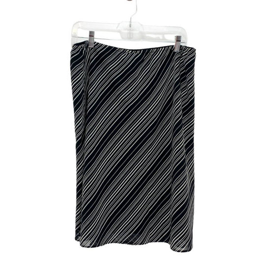 New York Black & White A-Line Skirt Size XL